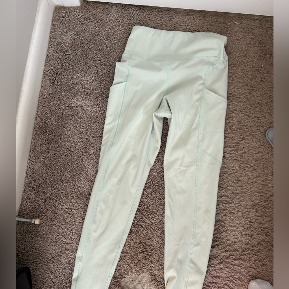 Light Green High-Waisted Leggings